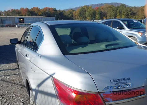 2011 Honda Accord 2.4 Lx from USA, damaged, VIN 1HGCP2F37BA096360